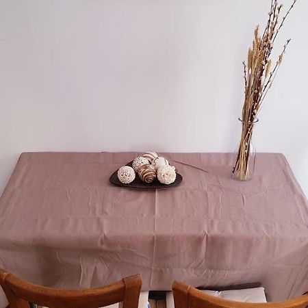 Spacious Apartment In The Historical Center Of 아테네 외부 사진