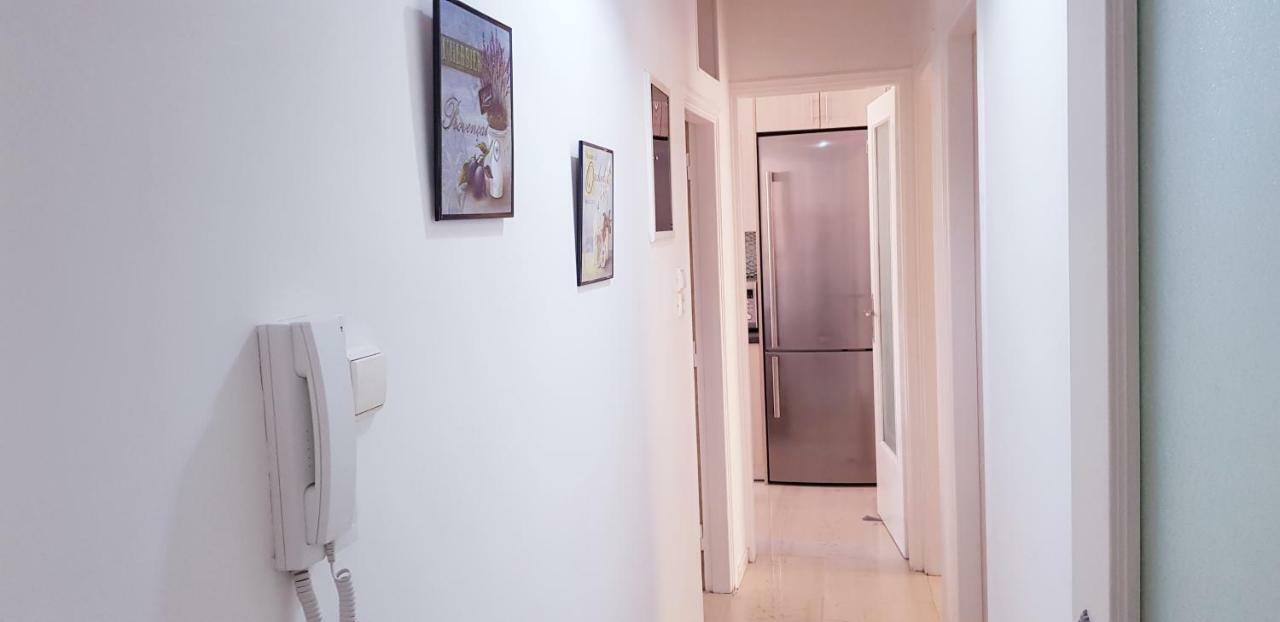 Spacious Apartment In The Historical Center Of 아테네 외부 사진